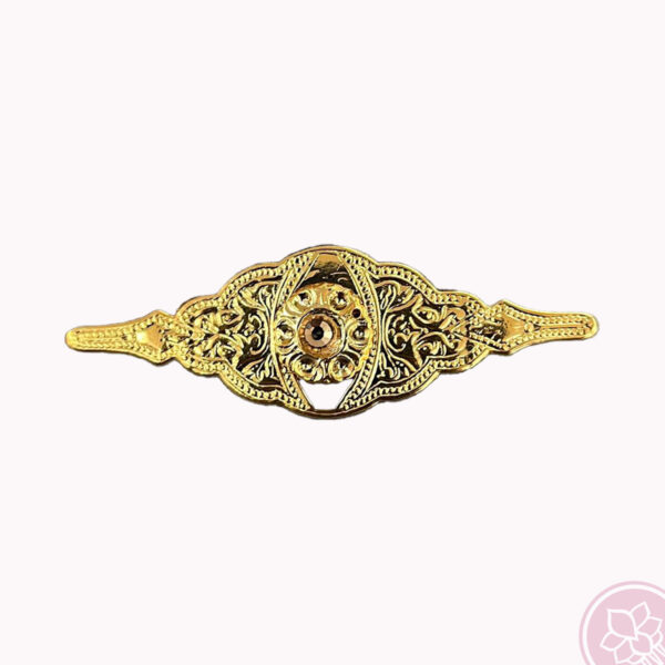 Broche alargado totalmente dorado de la casa Artesanía Carvajal. Complementos únicos realizados artesanalmente, perfectos tanto para eventos especiales como para flamenca. El color del artículo en la fotografía puede diferir algo del color del producto real.