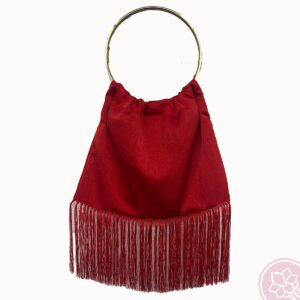 Bolso de tela roja con flecos en el mismo color. Exclusivo de Hispania Flamenco.