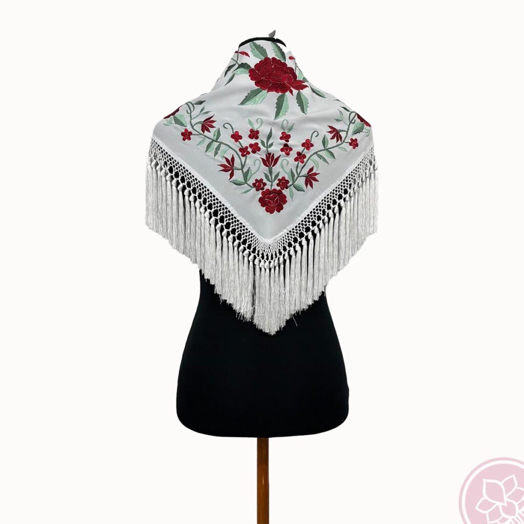 manton blanco foronda hispania flamenco